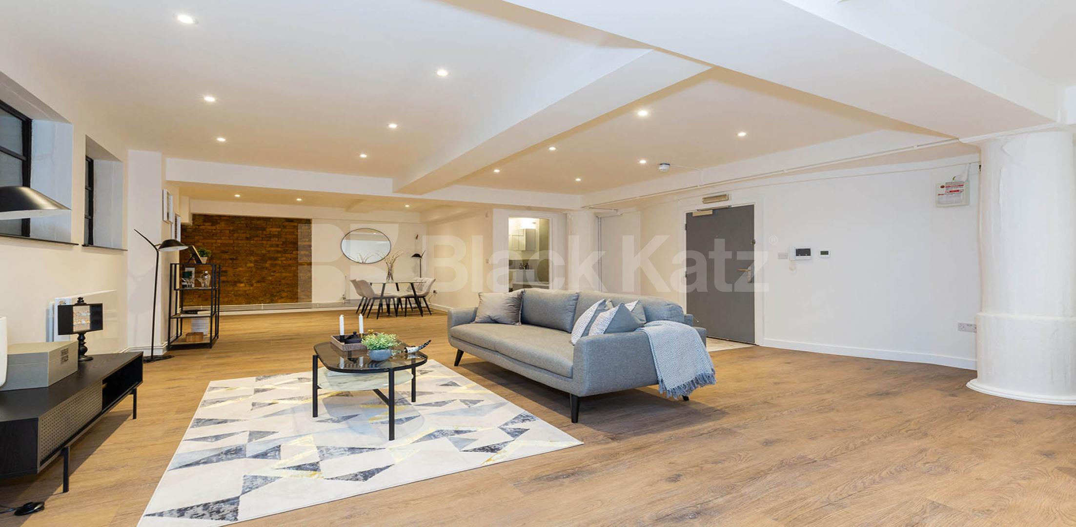 Studio apartment with loft style features in a modern private development  Tyssen Street - Springfield House, Dalston